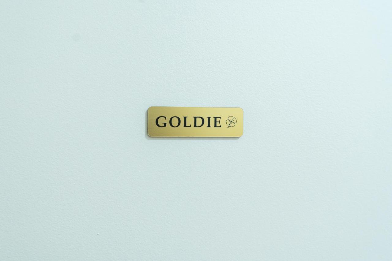 Goldie Zagabria Esterno foto